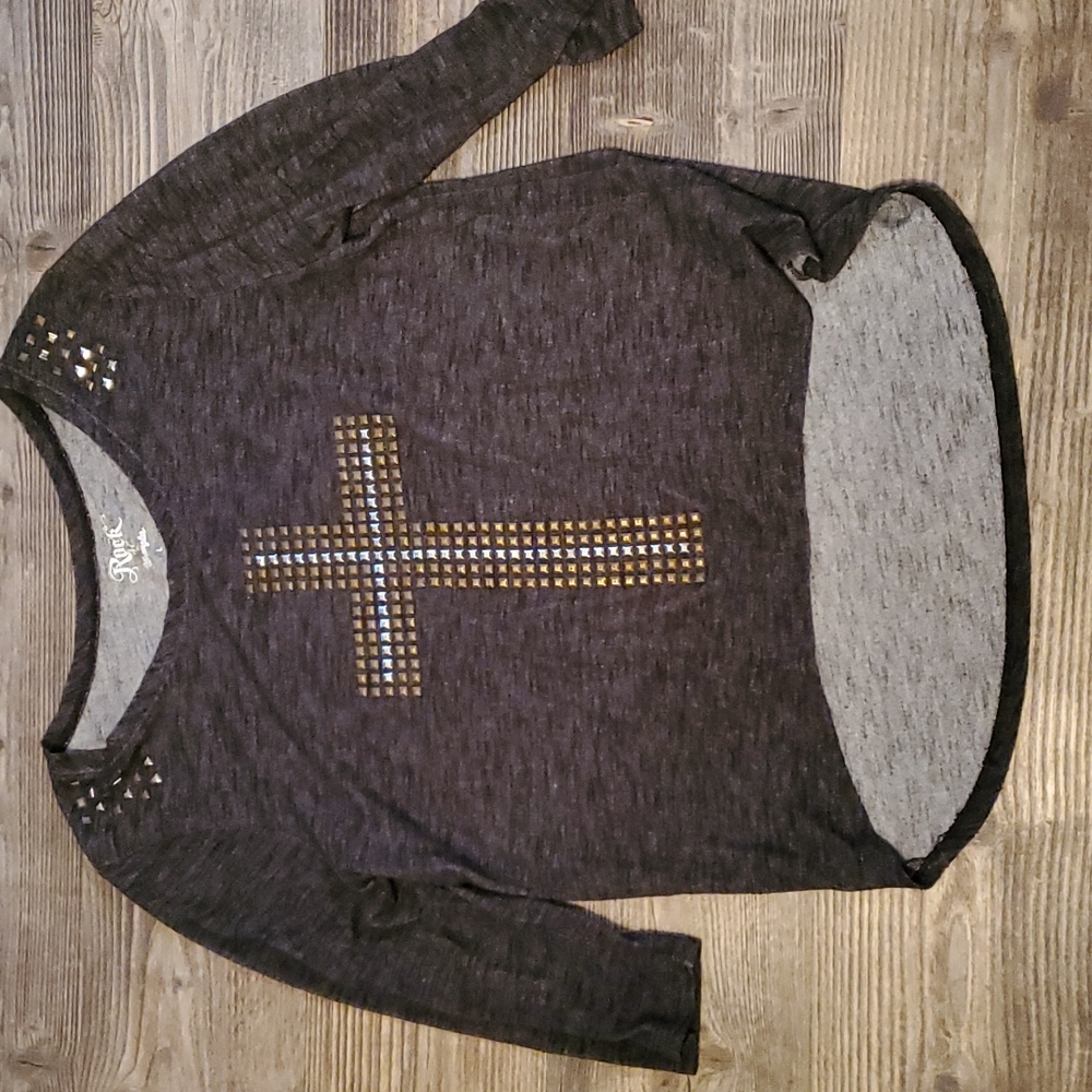 Rock 47 3/4 Sleeve Grey Top With Studded Cross & Shoulder Details - L